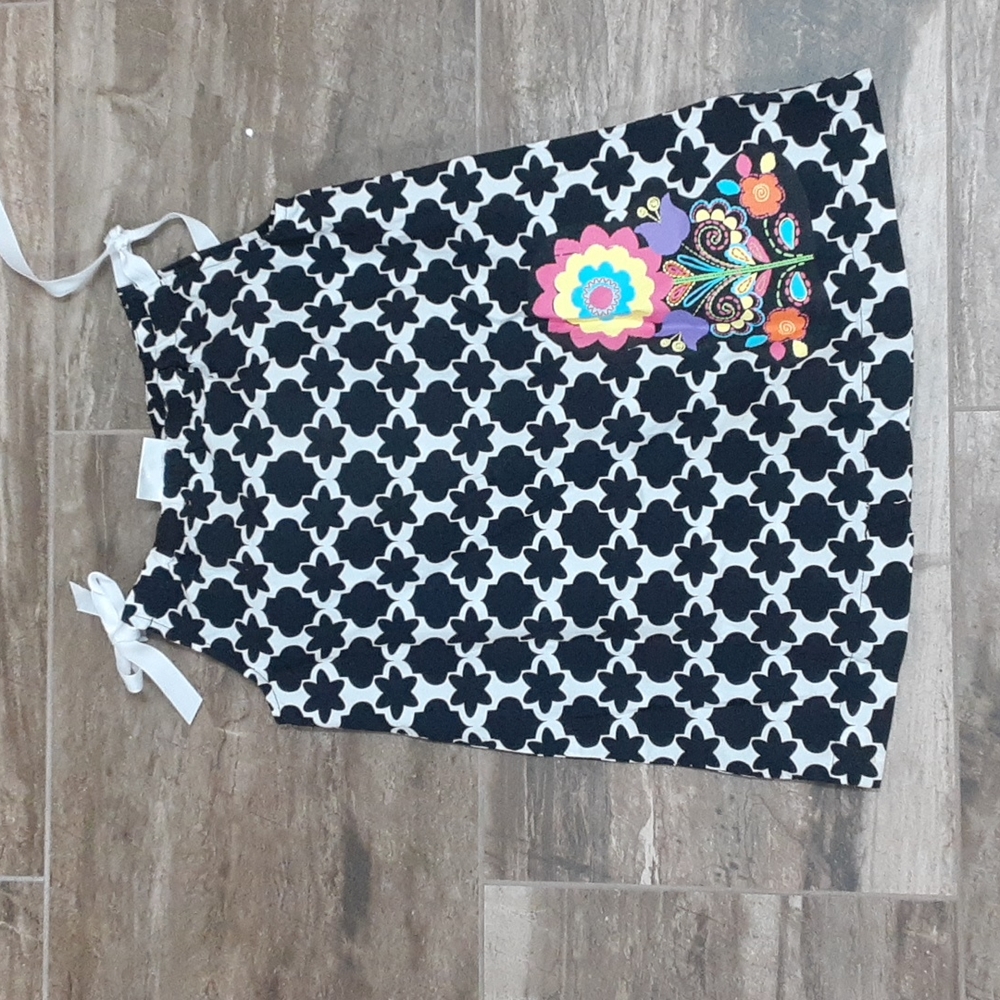 Hanna Andersson size 4 black and white pillowcase dress